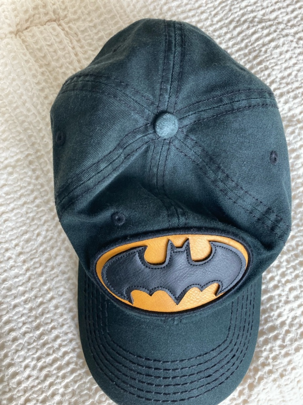 Batman Black Baseball Cap with leather Yellow Logo one size fits most - Picture 3 of 9